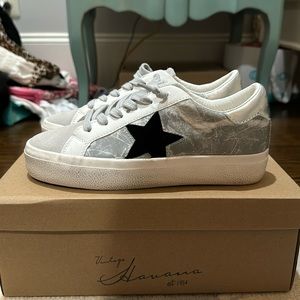 Vintage Havana washed silver sneakers